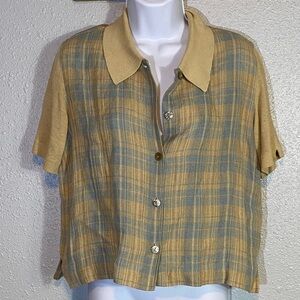 VNTG Liz Sport Plaid Button-Up Crop Top in Yellow and Blue